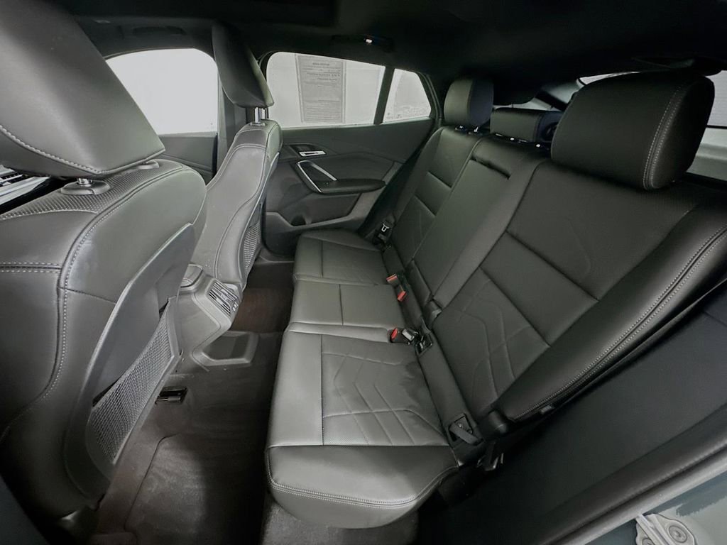 Certified 2024 BMW X2 xDrive28i w/ Technology Package image 32