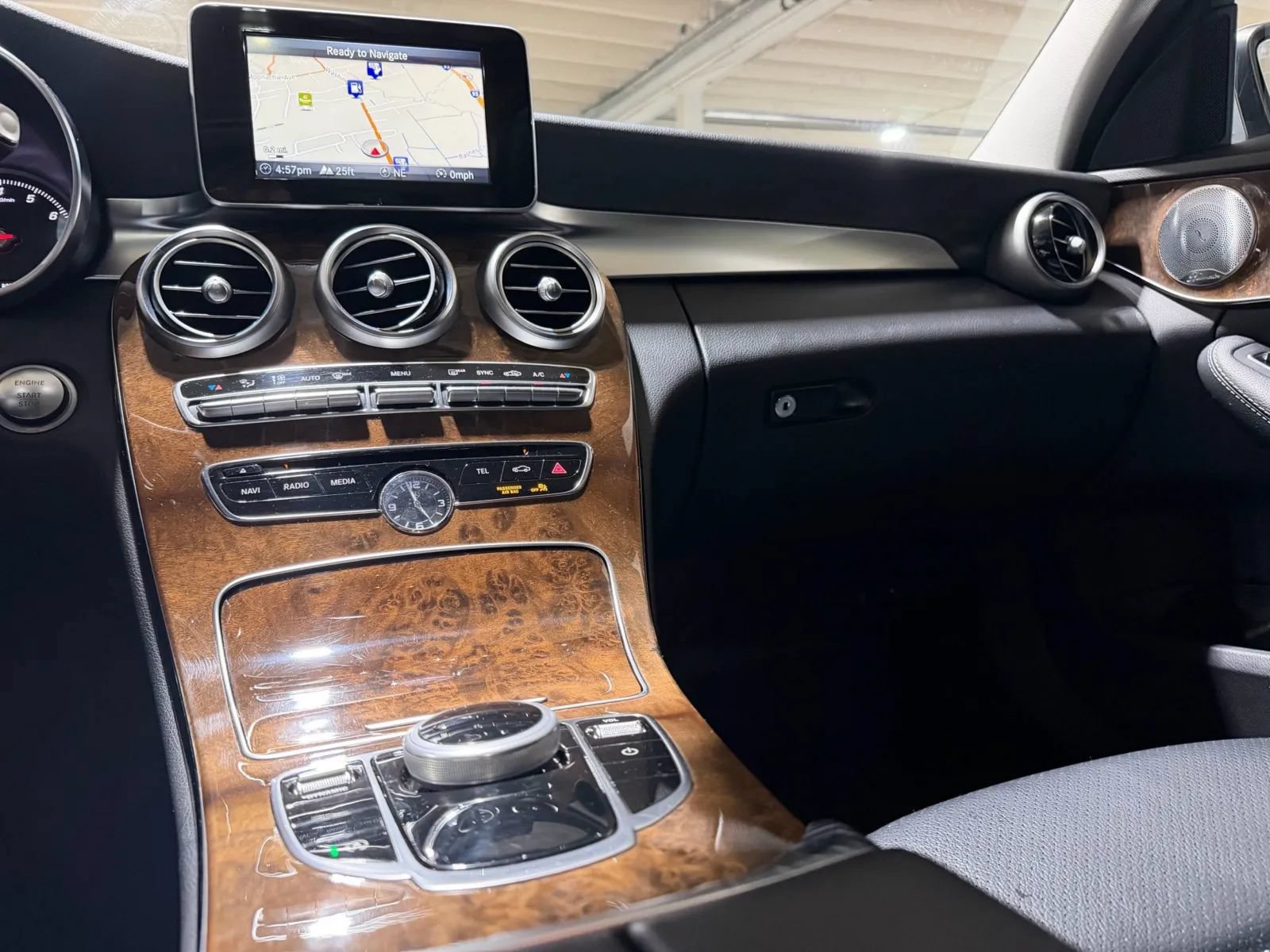 Used 2017 Mercedes-Benz C 300 4MATIC Sedan image 15