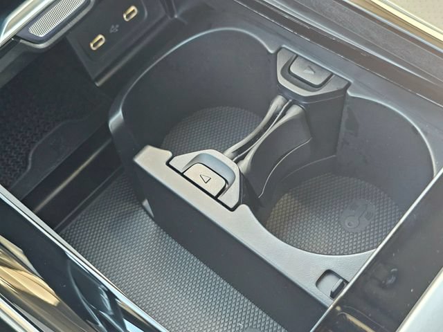 Used 2026 Mercedes-Benz C 300 4MATIC Sedan image 35