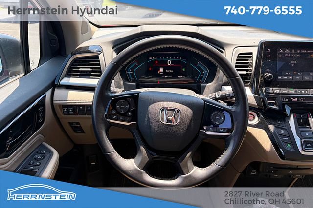 Used 2024 Honda Odyssey Touring image 7