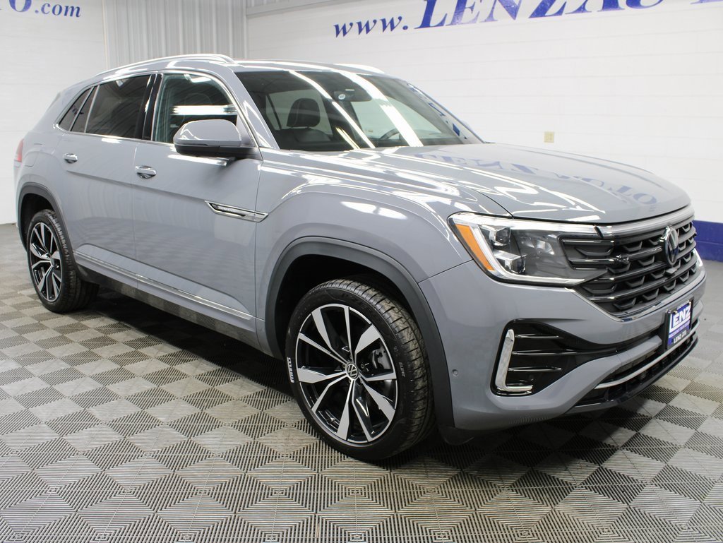 Used 2024 Volkswagen Atlas Cross Sport SEL Premium R-Line image 3