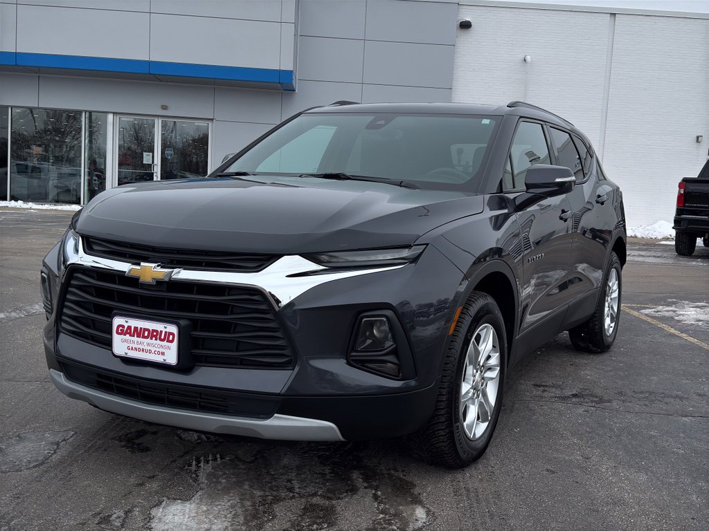 Used 2022 Chevrolet Blazer LT image 2