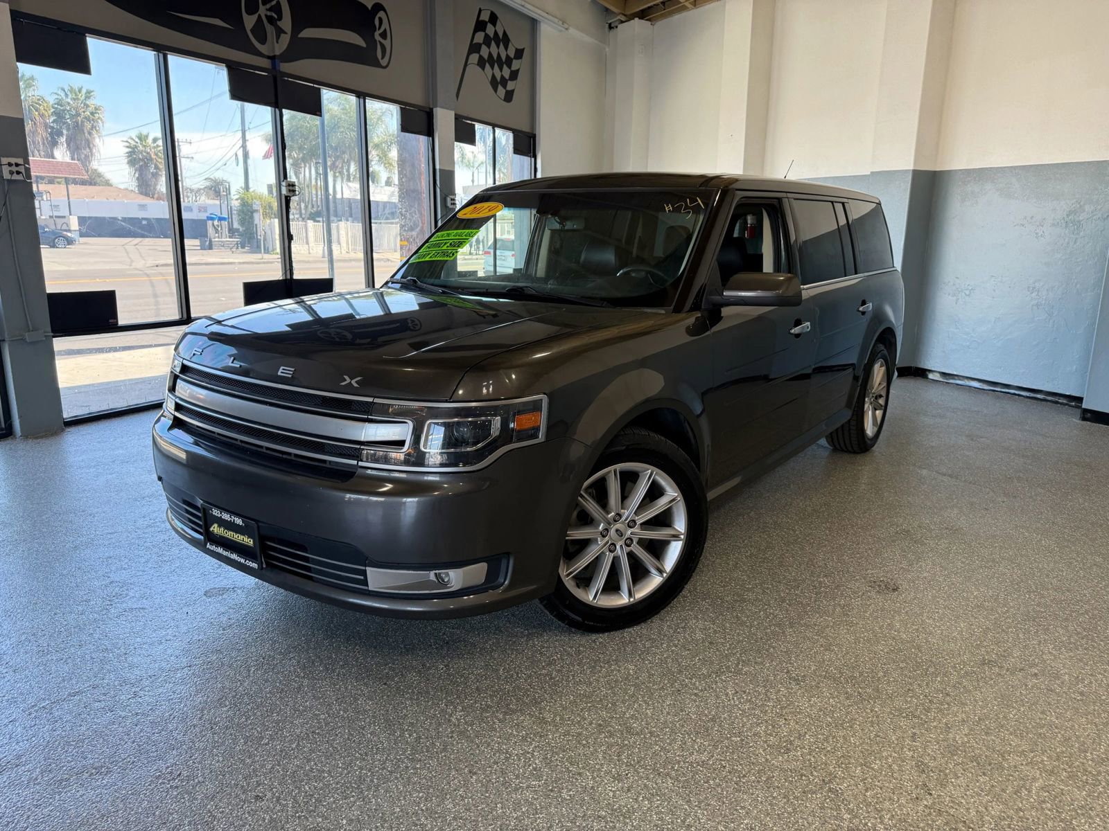 Used 2019 Ford Flex Limited image 3