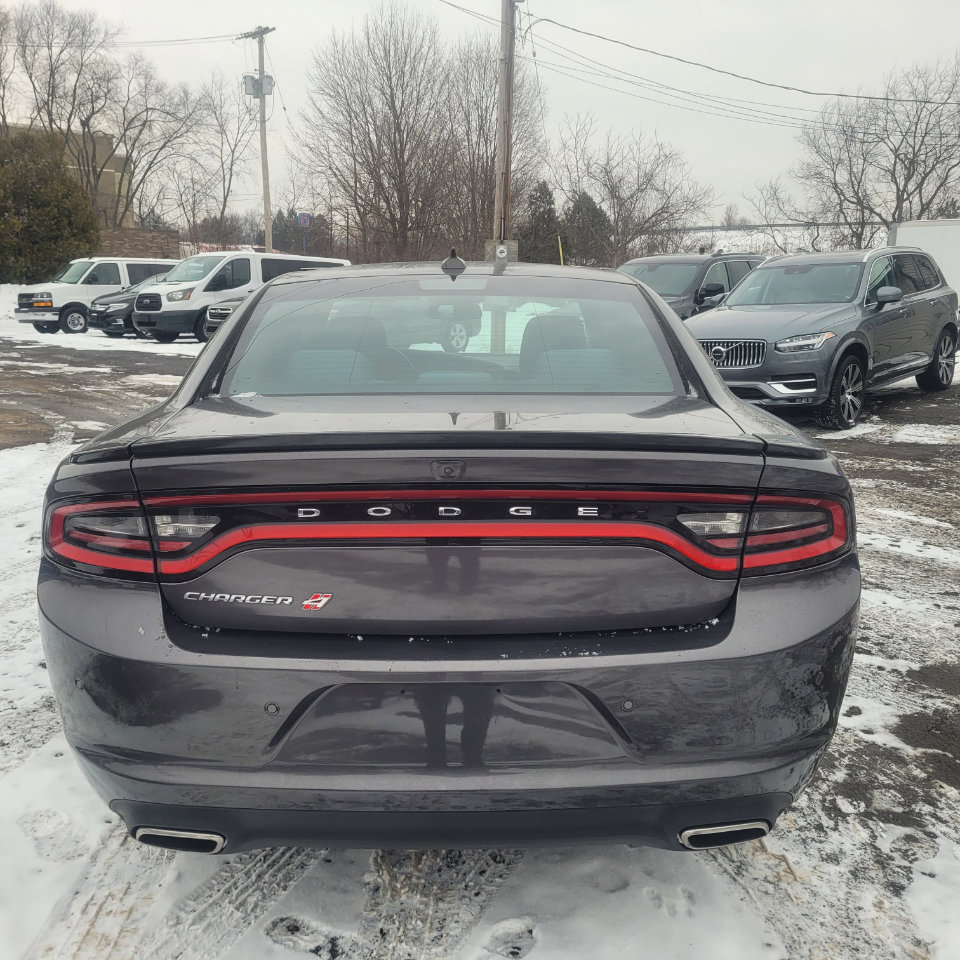 Used 2018 Dodge Charger GT image 7