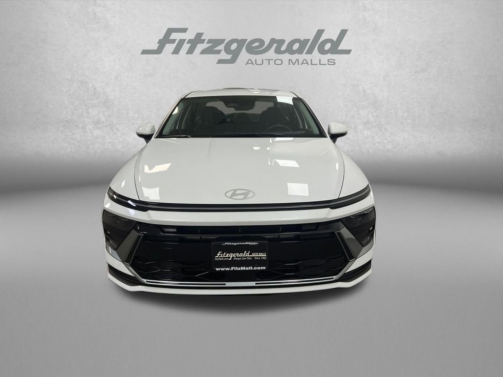 Used 2025 Hyundai Sonata SE FWD image 9