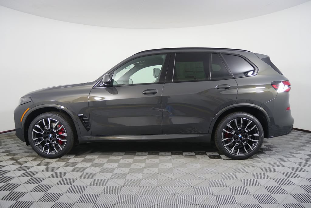Certified 2026 BMW X5 xDrive40i w/ M Sport Package AWD/4WD image 2