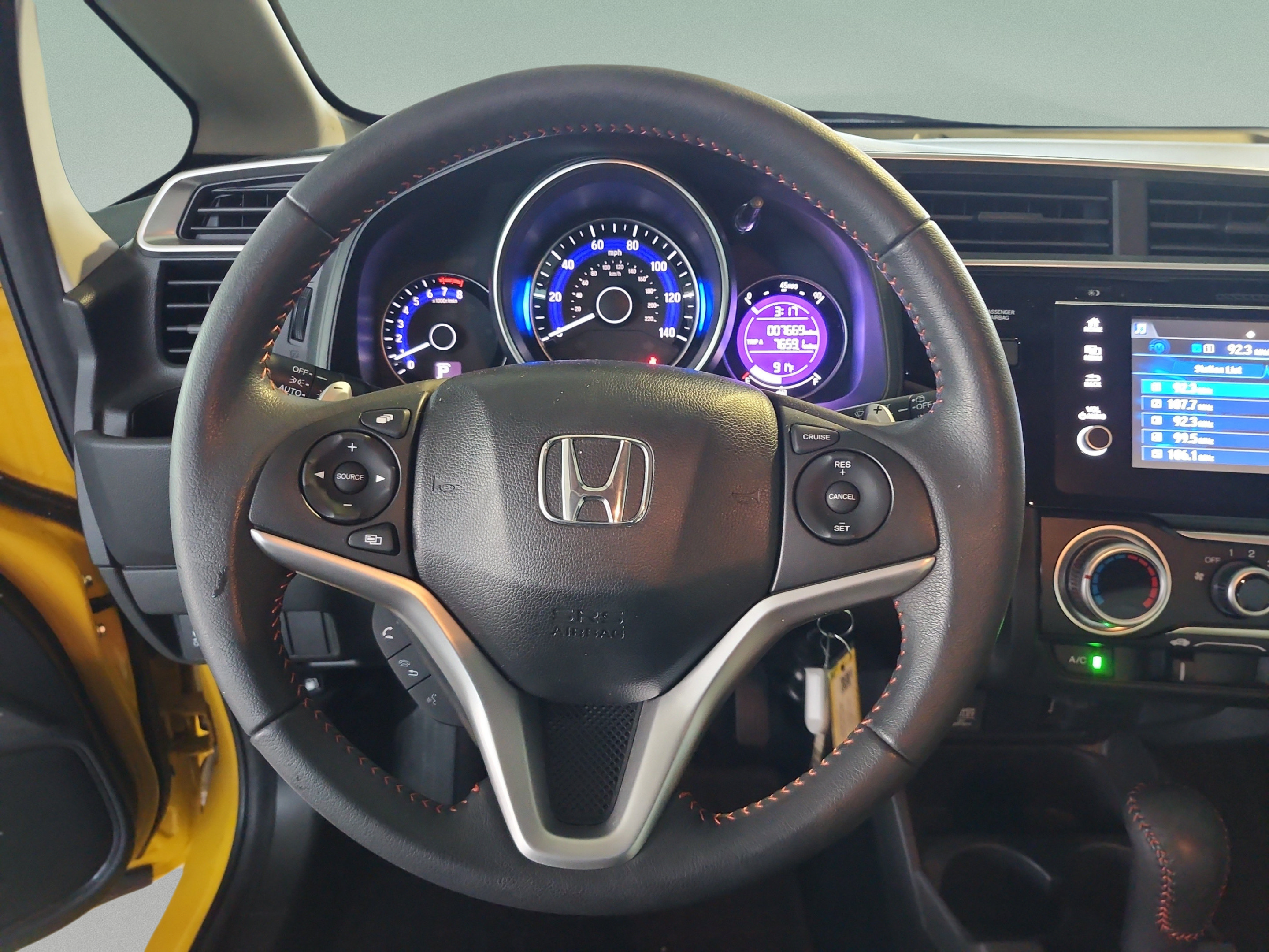 Used 2018 Honda Fit Sport image 12