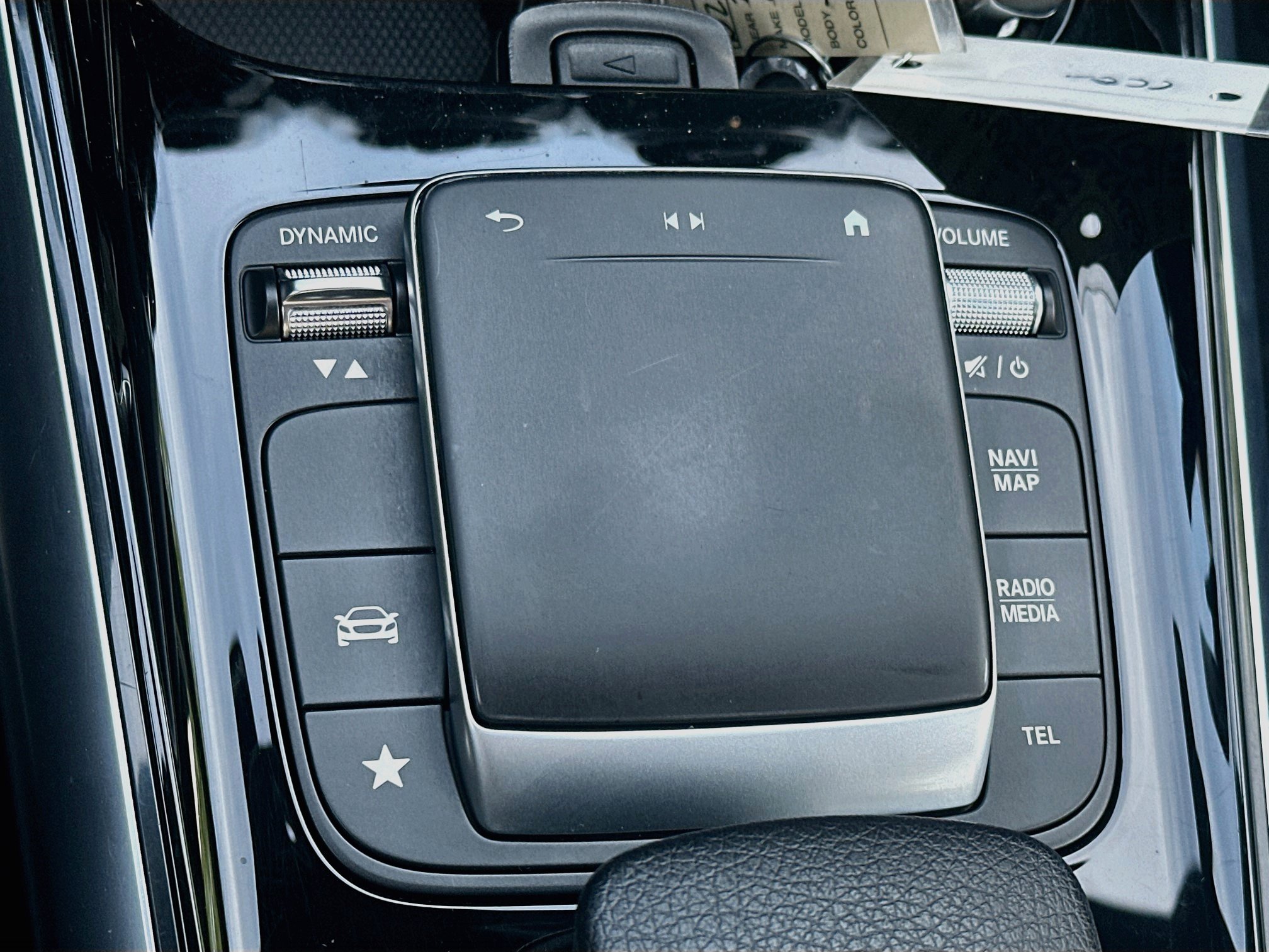 Used 2022 Mercedes-Benz GLA 250 4MATIC image 26