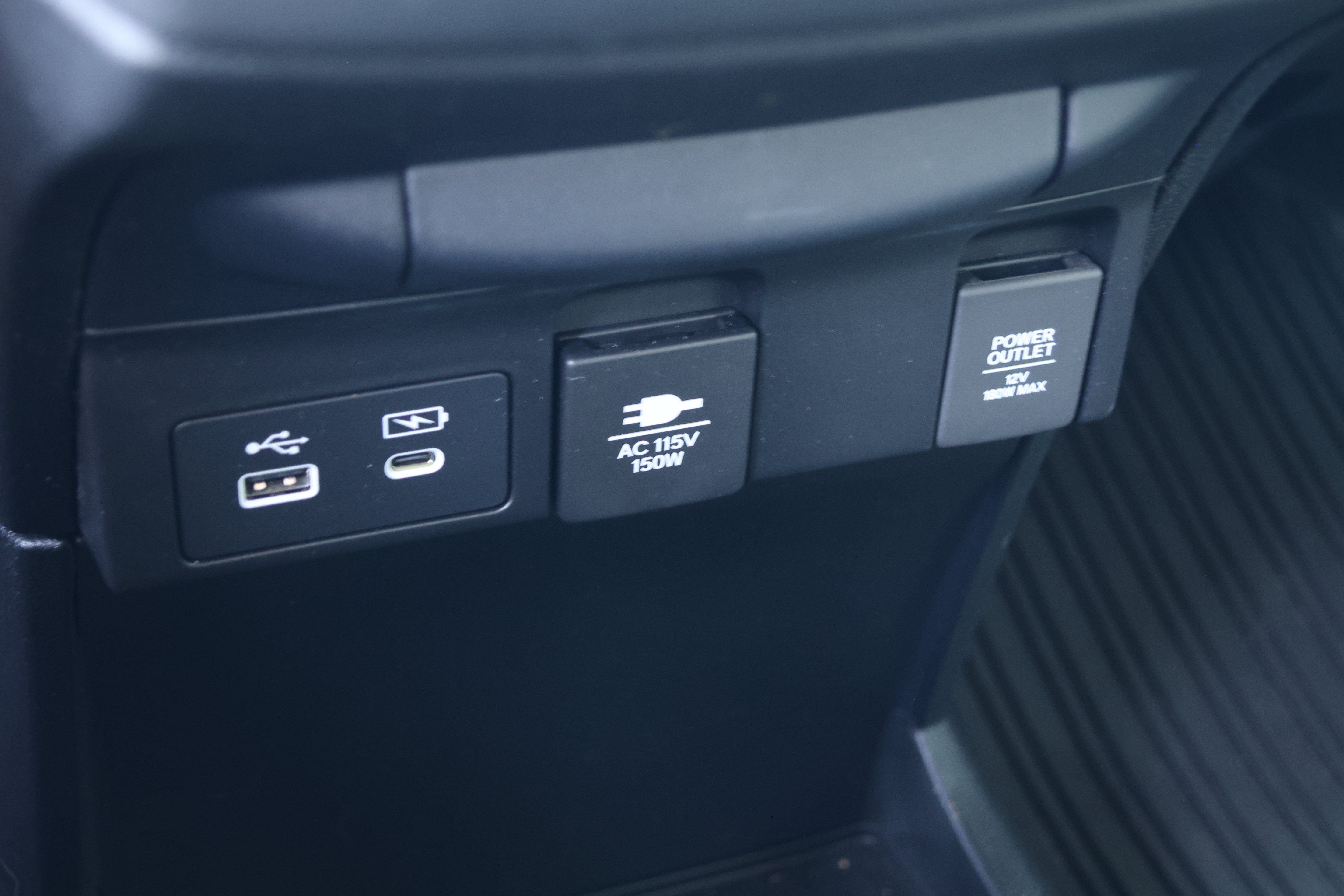 Used 2025 Honda Odyssey Elite image 29