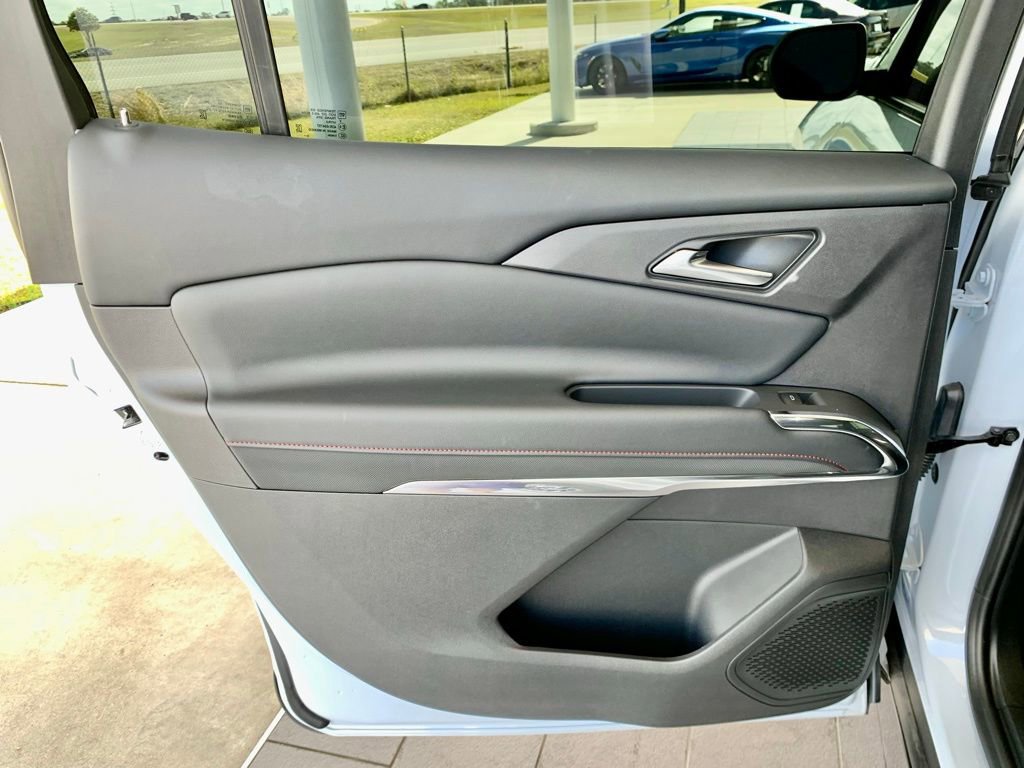 Used 2026 Chevrolet Traverse Z71 w/ Driver Confidence Package AWD/4WD image 19
