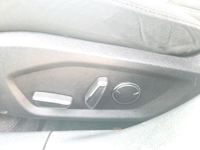 Used 2020 Ford Fusion SE image 26