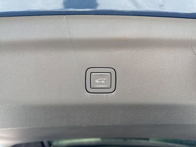 New 2026 Chevrolet Tahoe High Country image 14