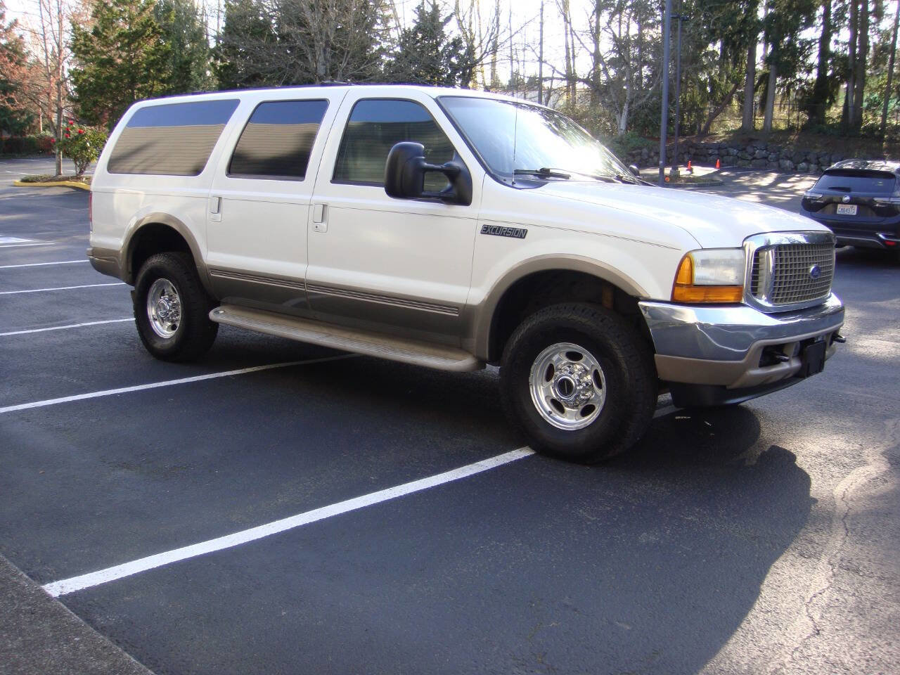 Used 2001 Ford Excursion Limited image 5