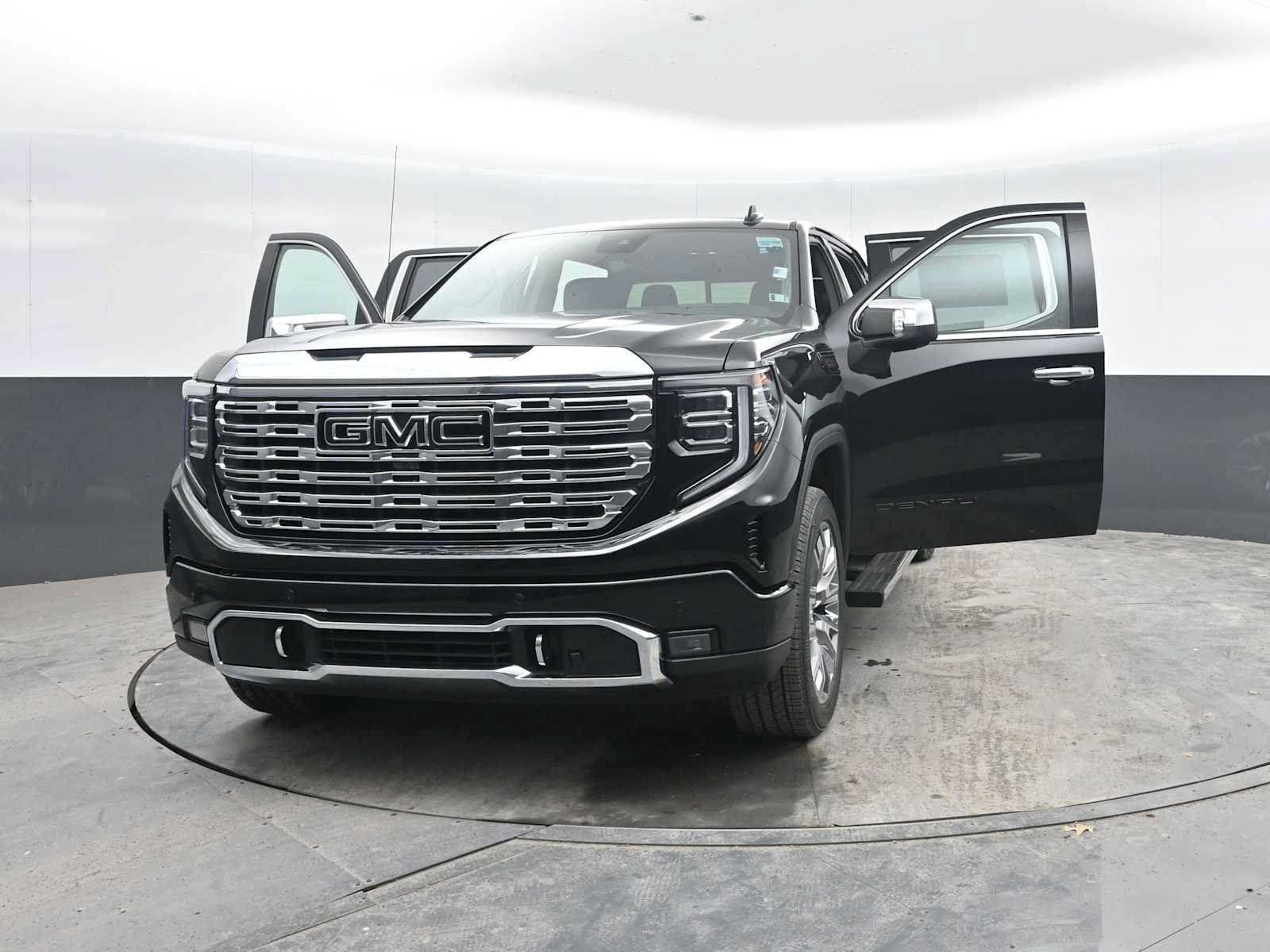 New 2026 GMC Sierra 1500 Denali w/ Denali Reserve Package AWD/4WD image 38
