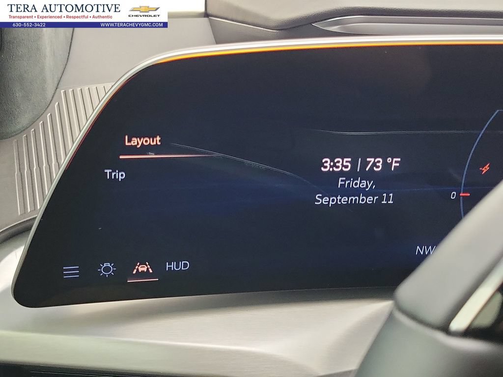 Certified 2026 Cadillac Vistiq Platinum w/ LPO, Floor Liner Package AWD/4WD image 15