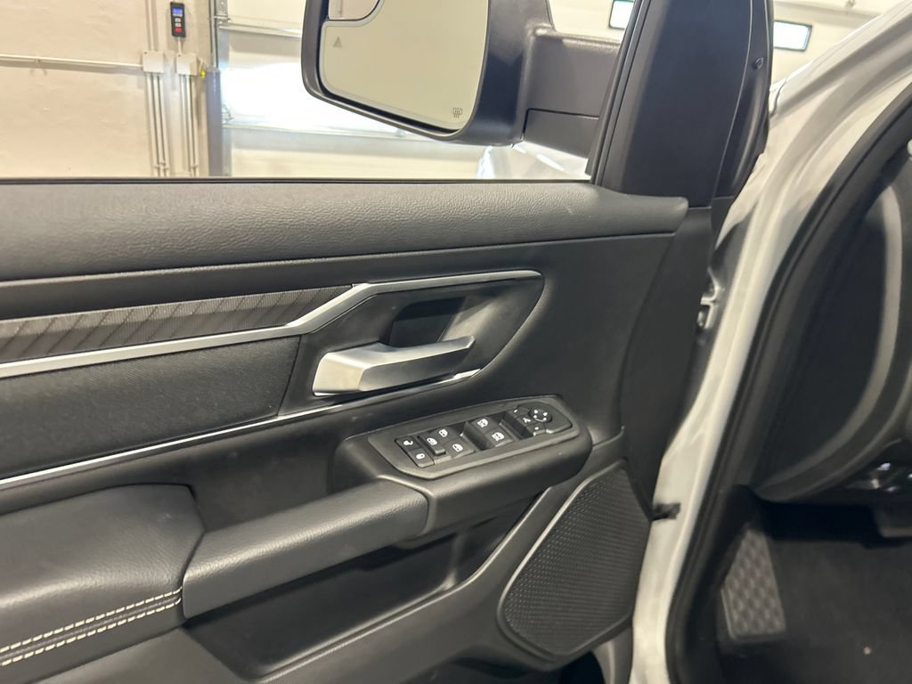 New 2026 RAM 1500 Big Horn AWD/4WD image 15