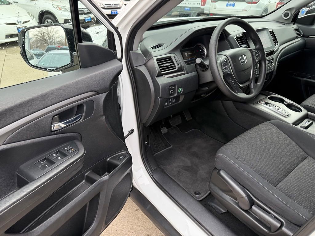 Used 2021 Honda Ridgeline Sport image 9