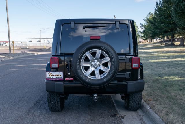 Used 2017 Jeep Wrangler Unlimited Sahara w/ Connectivity Group image 5