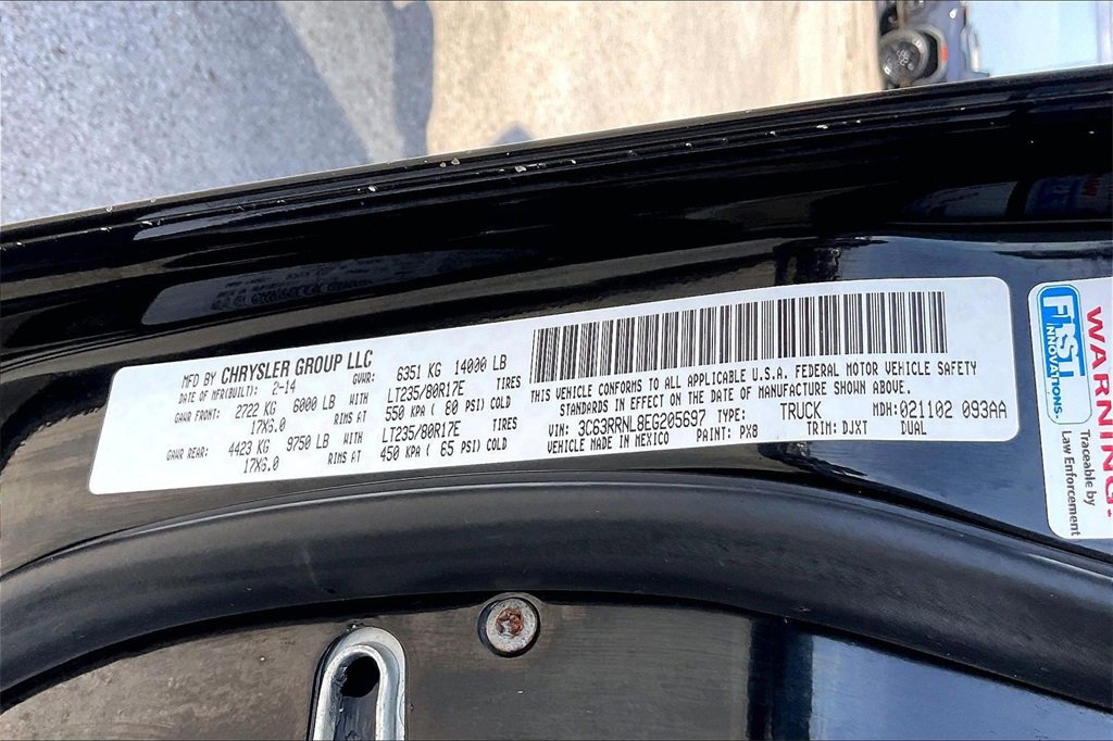 Used 2014 RAM 3500 Laramie Longhorn image 16
