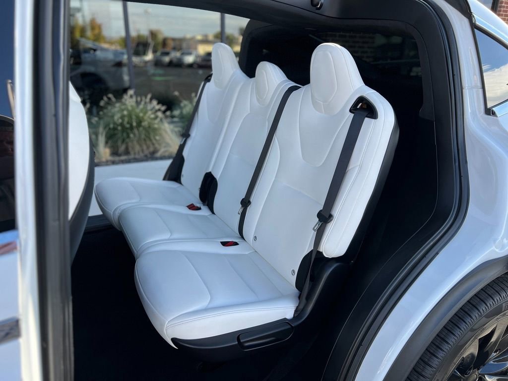 Used 2021 Tesla Model X Long Range image 24