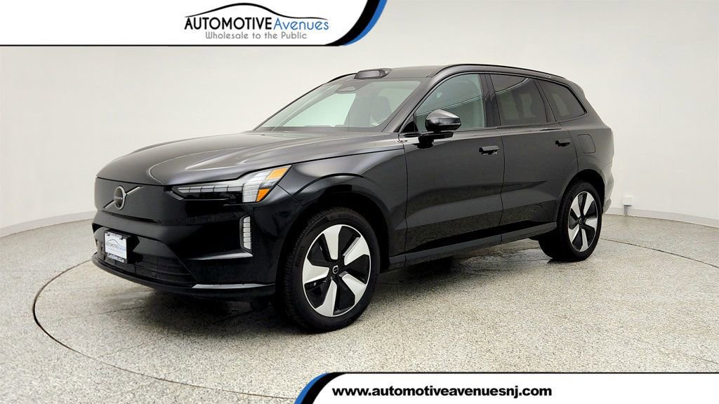 Used 2025 Volvo EX90 Plus AWD/4WD image 1