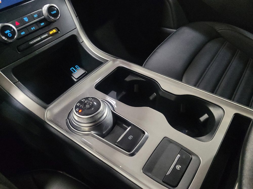 Used 2024 Ford Edge SEL image 26