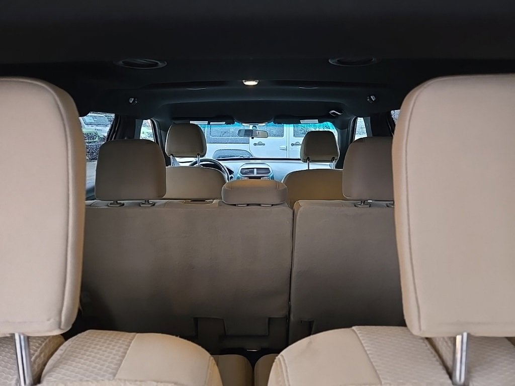 Used 2017 Ford Explorer XLT image 99