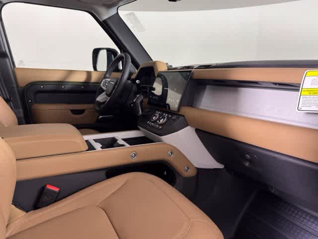 New 2026 Land Rover Defender 110 S AWD/4WD image 33