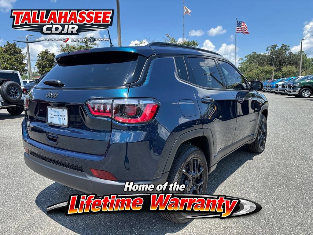 New 2026 Jeep Compass Latitude AWD/4WD image 3