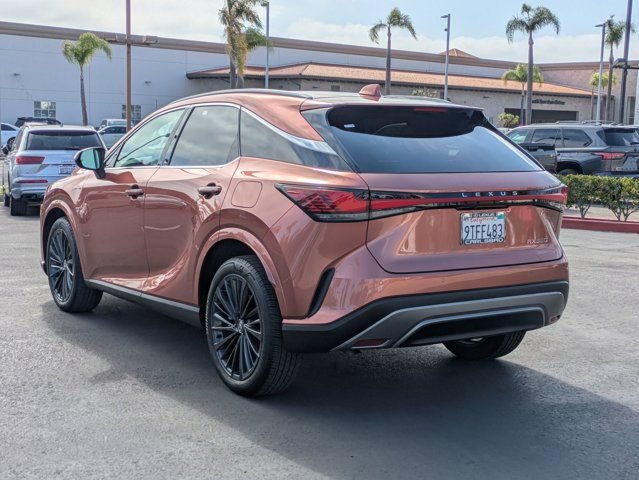 Used 2025 Lexus RX 350 Premium w/ Convenience Package FWD image 7