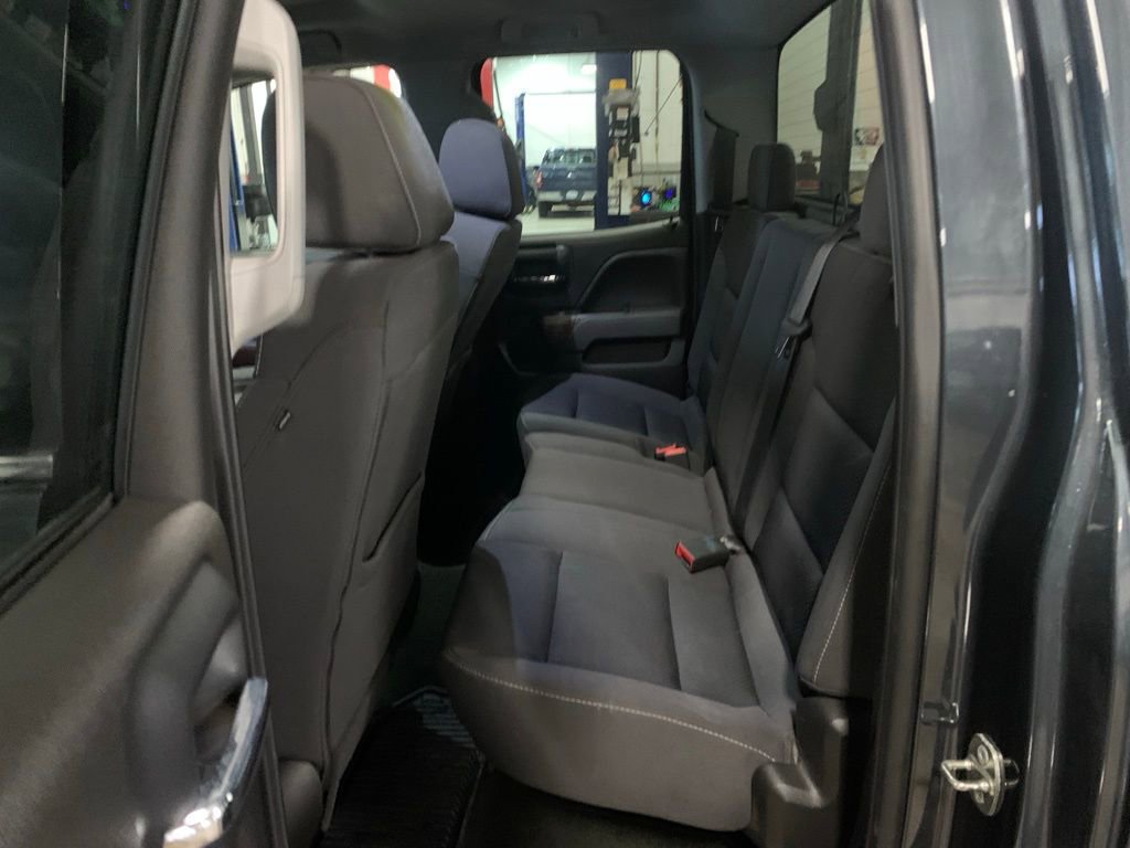 Used 2018 GMC Sierra 1500 SLE w/ SLE Value Package image 9