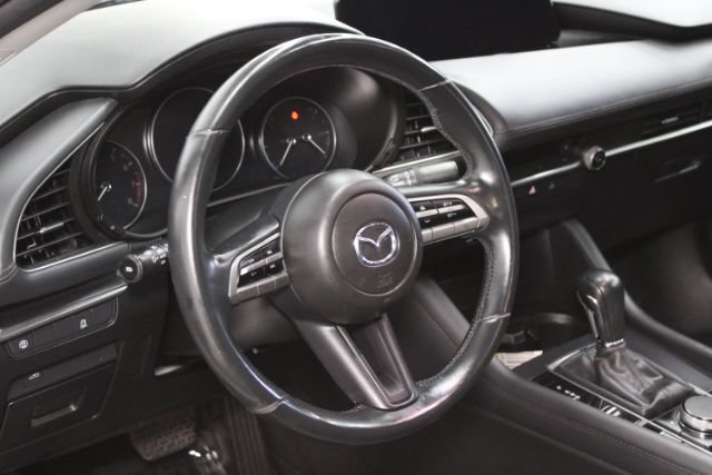 Used 2020 MAZDA MAZDA3 AWD Sedan w/ Select Package image 13