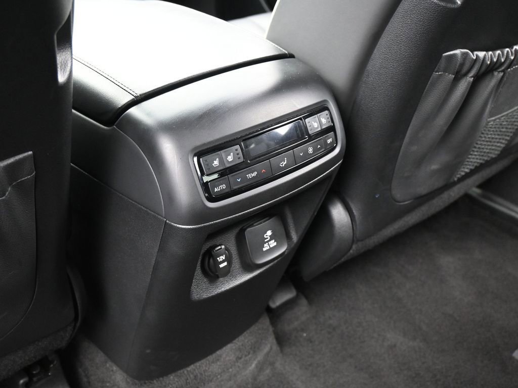 Used 2024 Hyundai Palisade SEL w/ Premium Package image 48