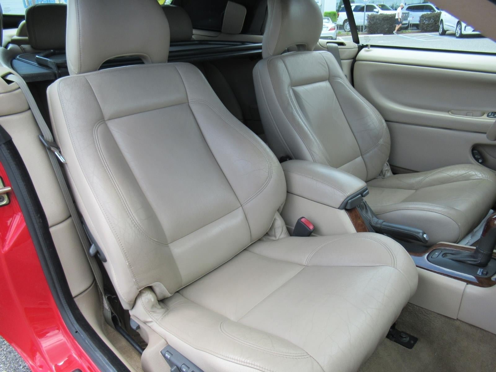 Used 2004 Volvo C70 HT FWD image 9
