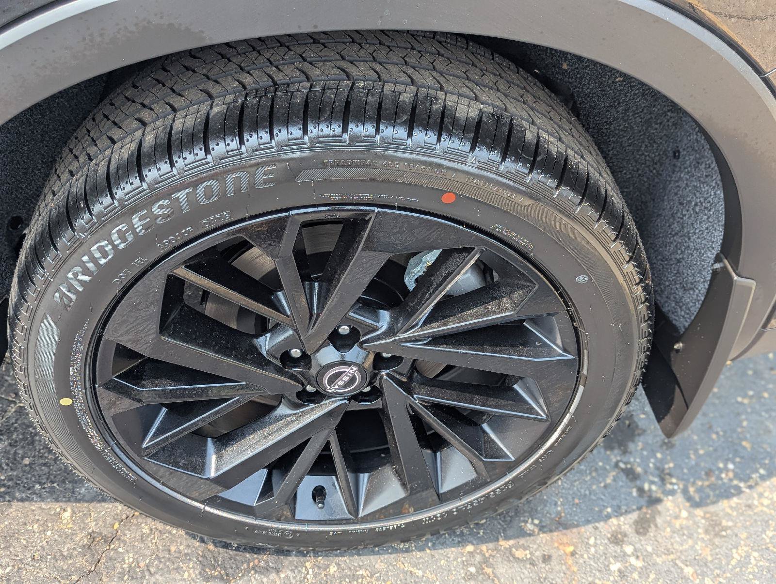 New 2026 Nissan Rogue SL AWD/4WD image 36