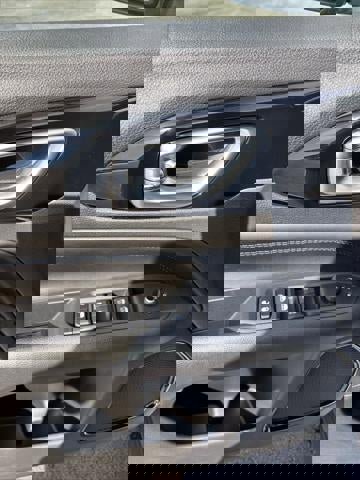 New 2026 Jeep Compass Limited image 31