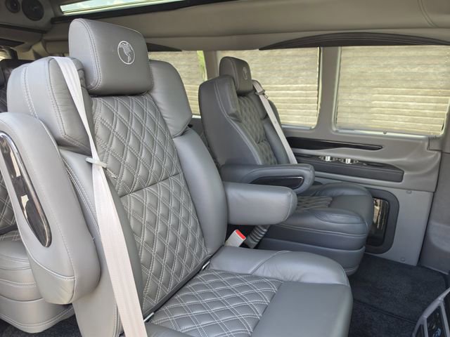 New 2024 Chevrolet Express 2500 Extended image 21