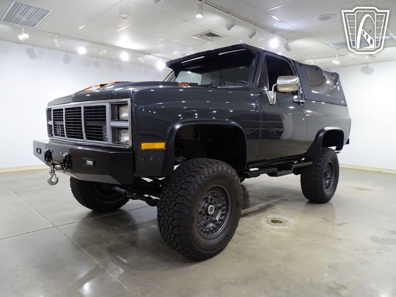 Used 1987 GMC Jimmy 4WD image 4