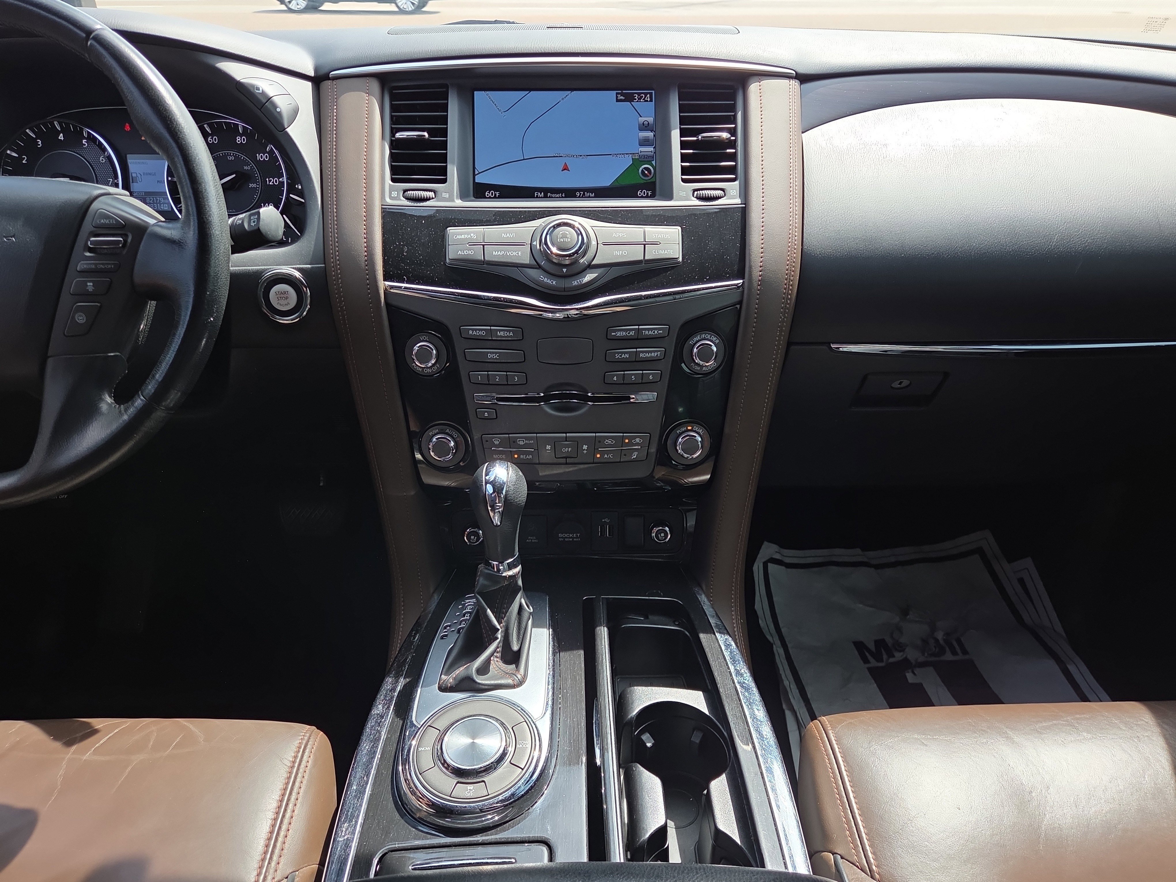 Used 2020 Nissan Armada Platinum w/ Platinum Reserve Package RWD image 19