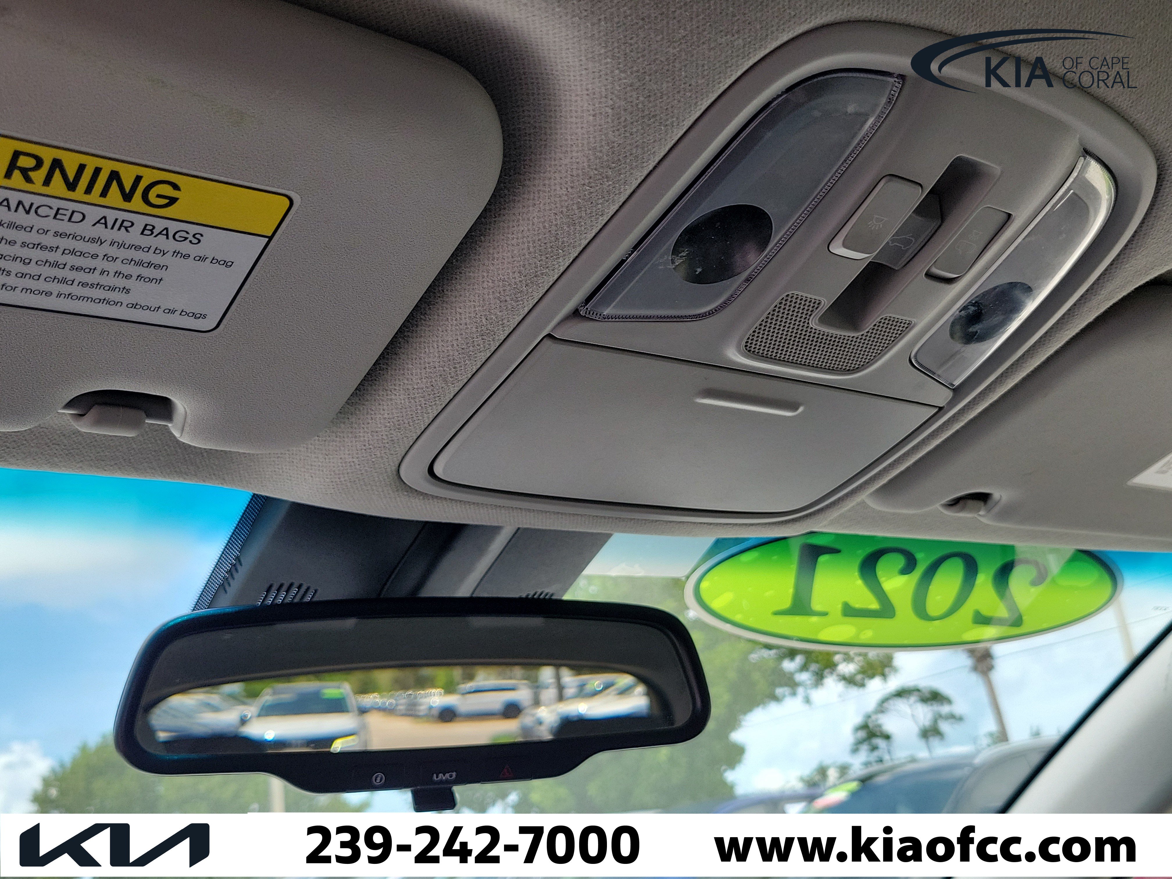 Used 2021 Kia Niro EX Premium FWD image 30