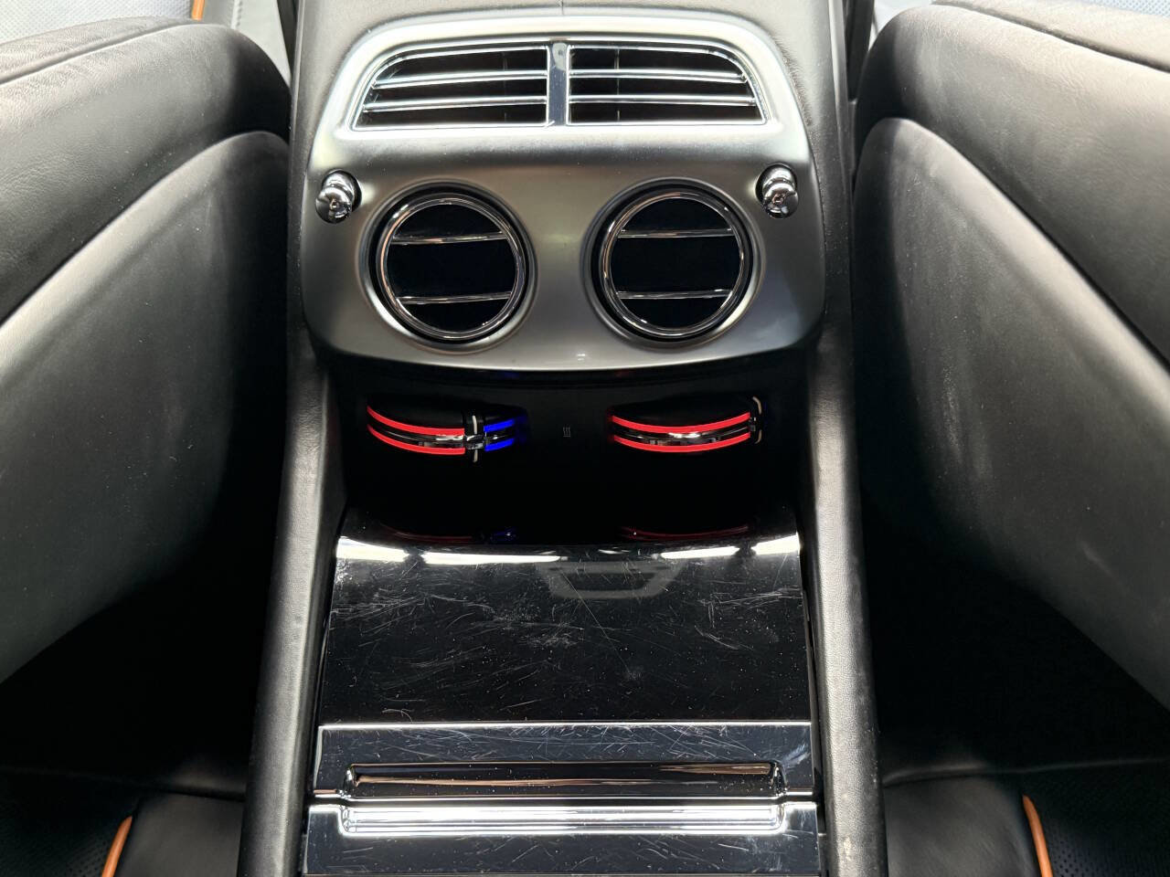 Used 2018 Rolls-Royce Dawn image 47