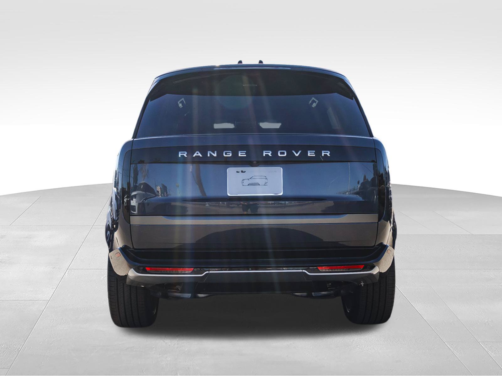 New 2026 Land Rover Range Rover Long Wheelbase SE AWD/4WD image 5