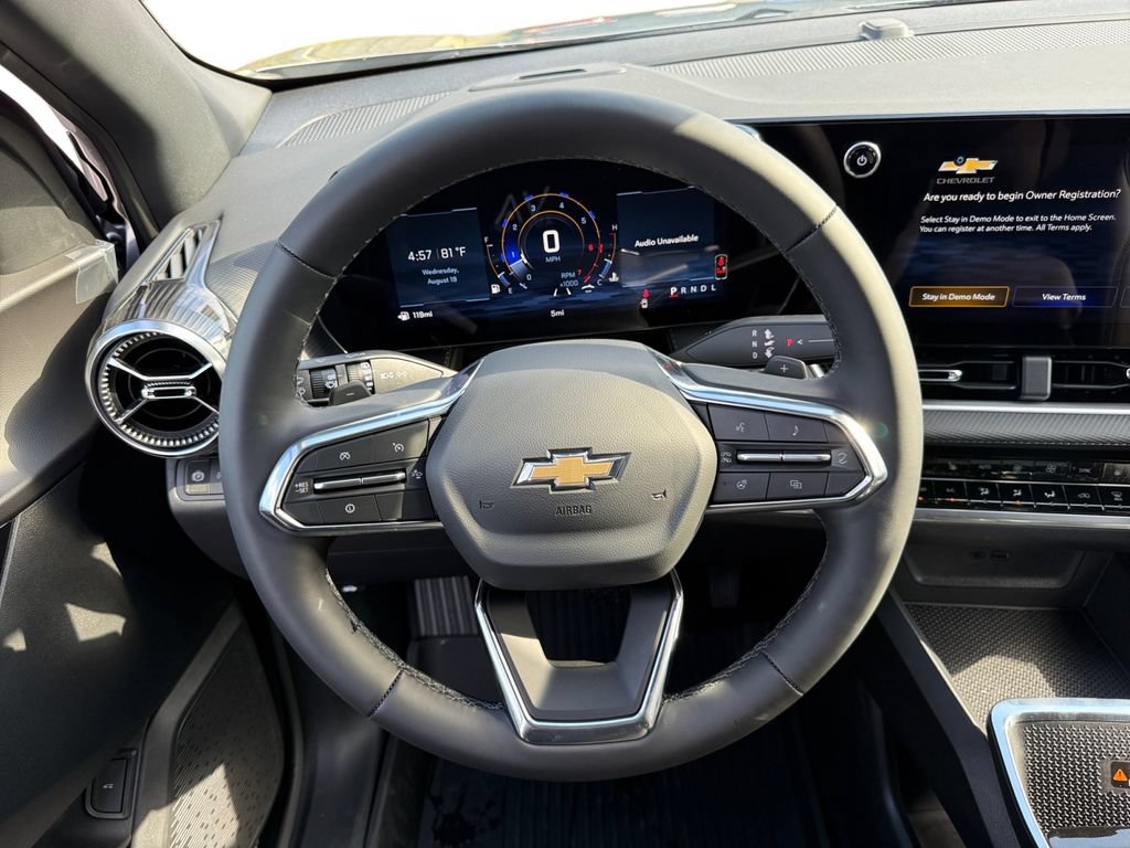 New 2027 Chevrolet Equinox LT w/ Convenience Package II FWD image 12