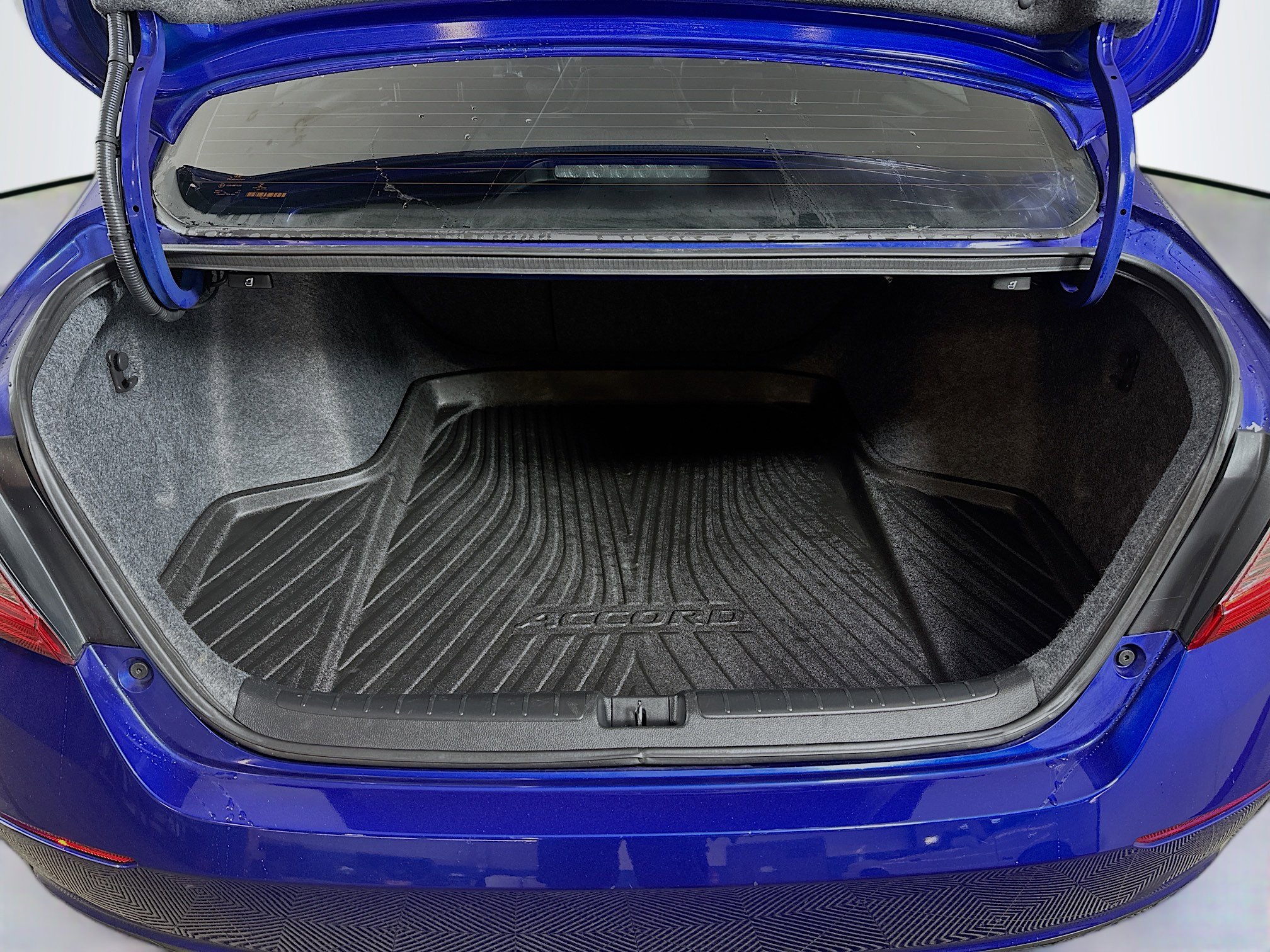 Used 2022 Honda Accord Sport image 23