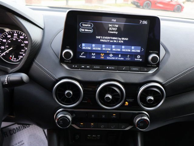 Used 2025 Nissan Sentra SV image 23