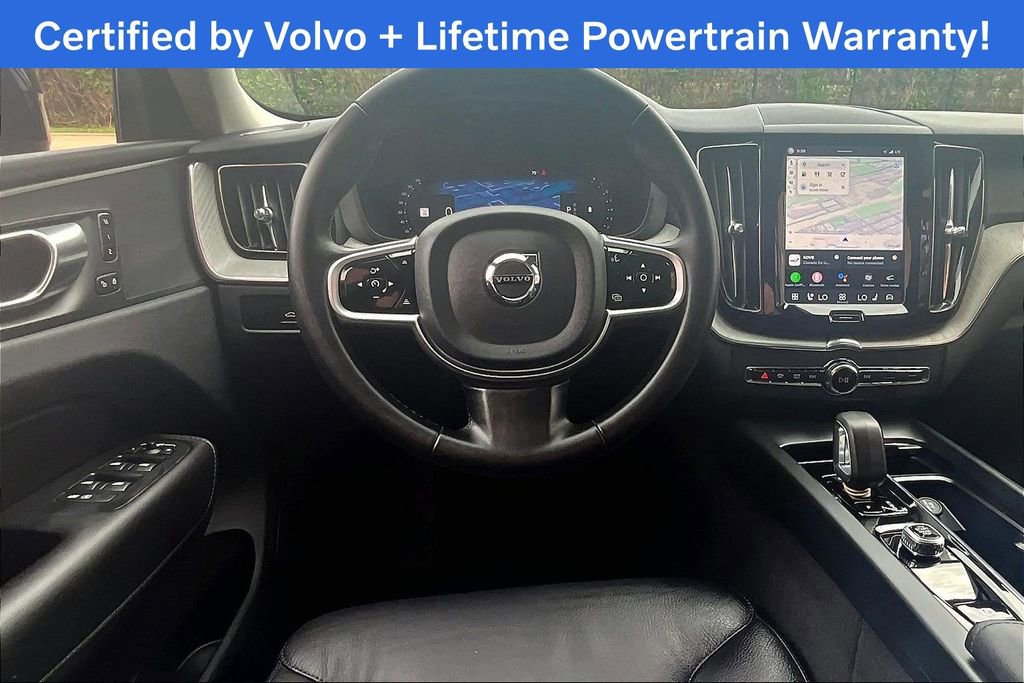 Used 2025 Volvo XC60 B5 Plus image 8