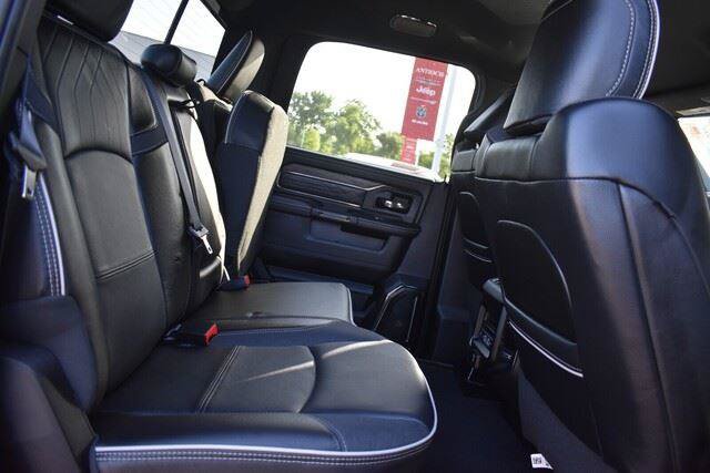 Used 2025 RAM 3500 Limited AWD/4WD image 23