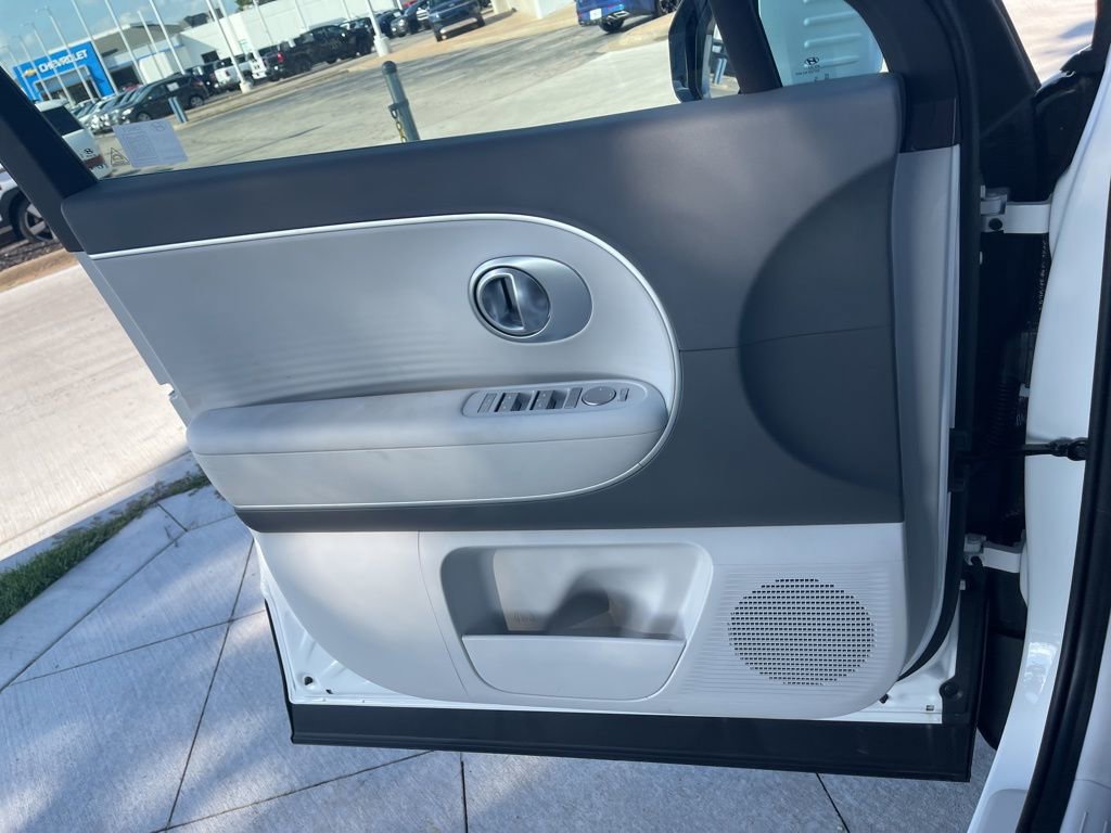 New 2026 Hyundai Ioniq 9 SE image 33