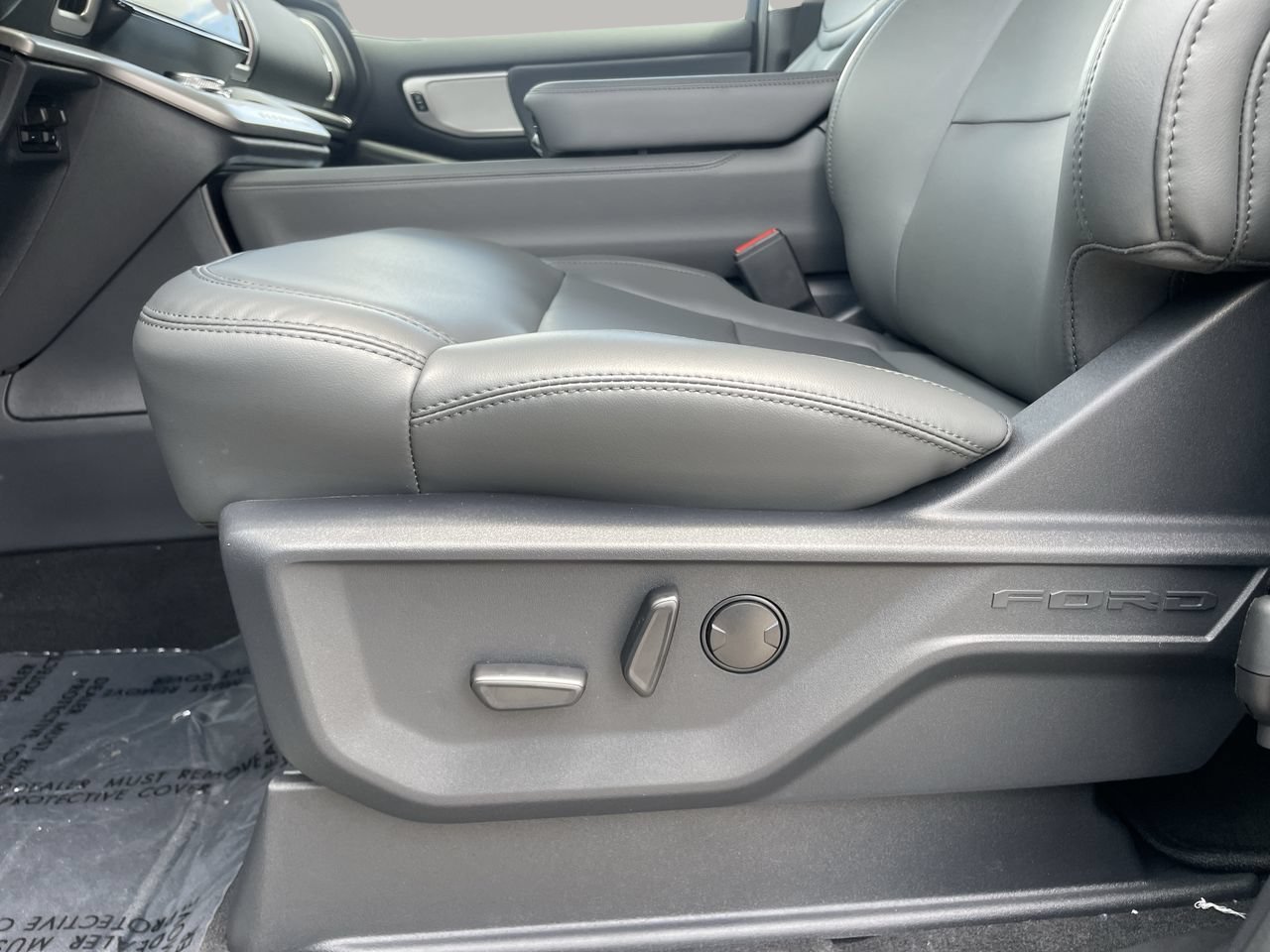 New 2026 Ford Expedition Active RWD image 23