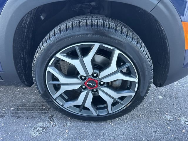 Used 2023 Kia Seltos SX image 33